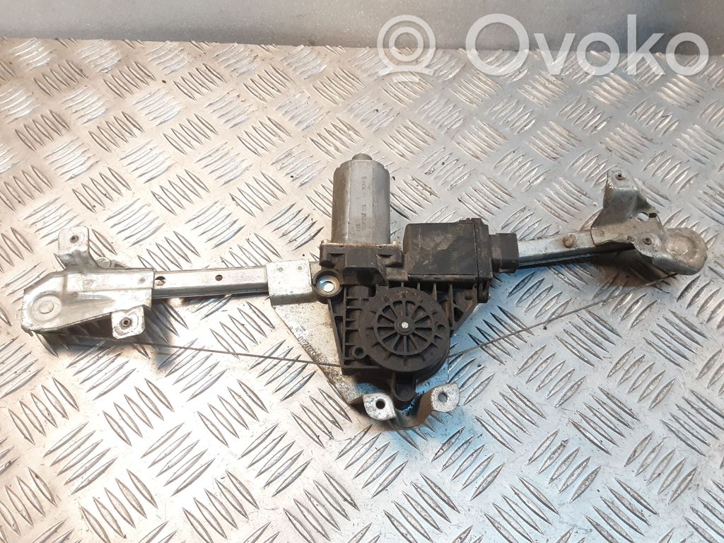 Opel Vectra B Silnik regulatora szyby drzwi przednich 