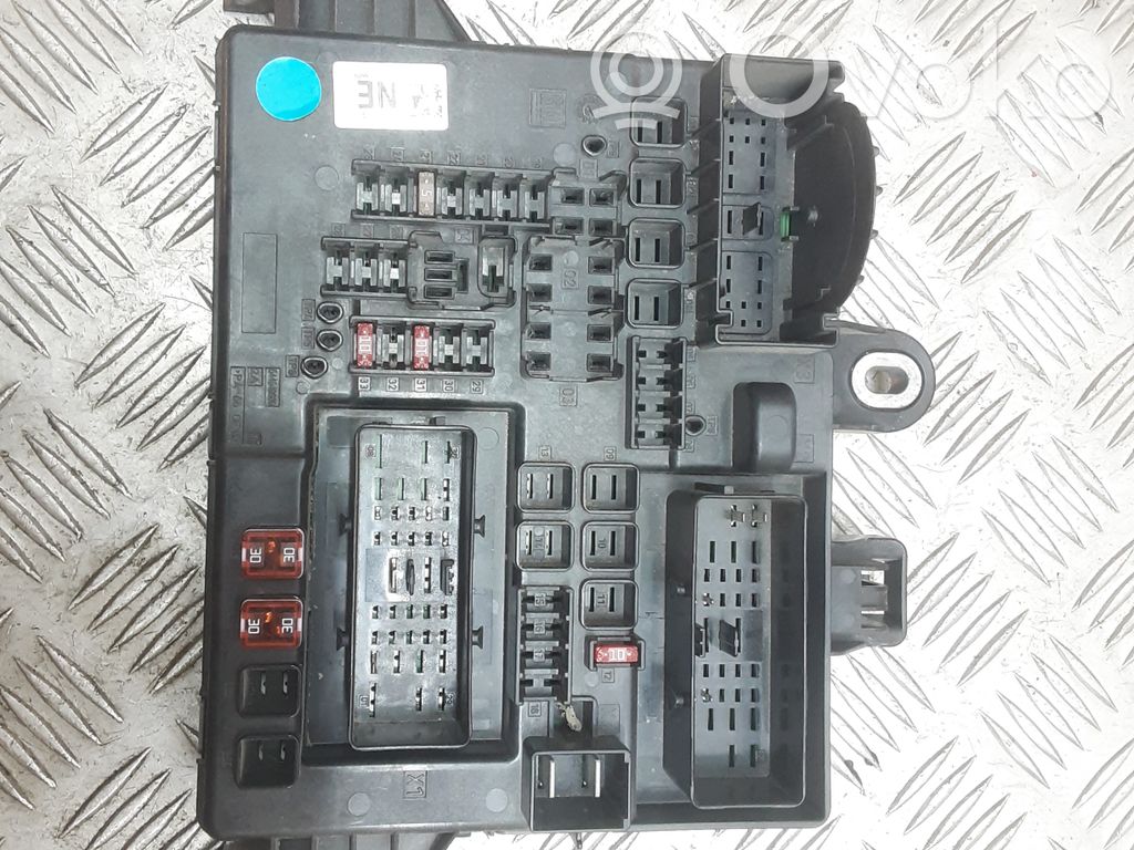 Opel Insignia A Módulo de fusible 