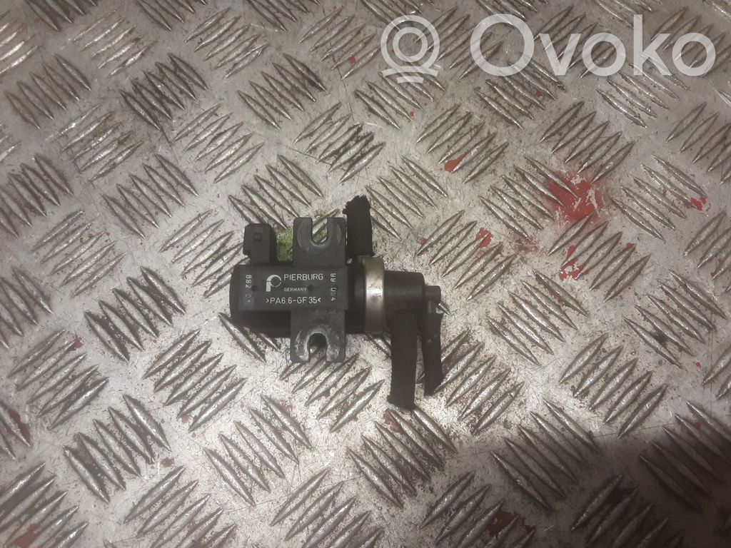 Audi A3 S3 8L Turbolader Druckwandler Magnetventil 