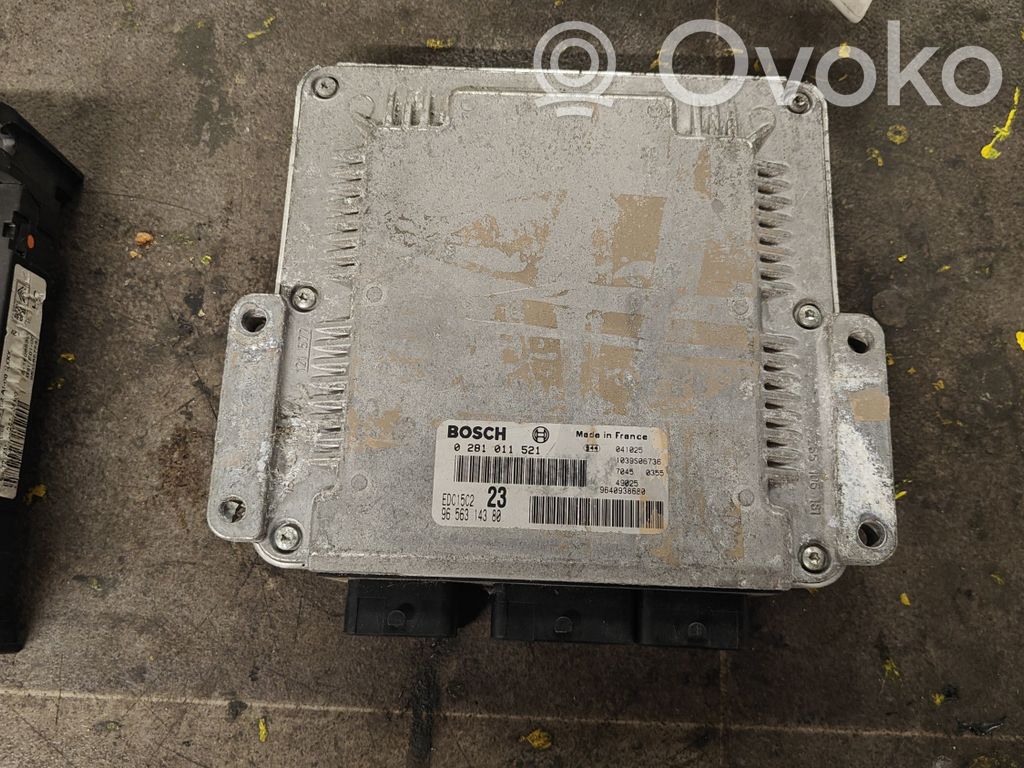 Citroen Xsara Picasso Engine control unit/module 