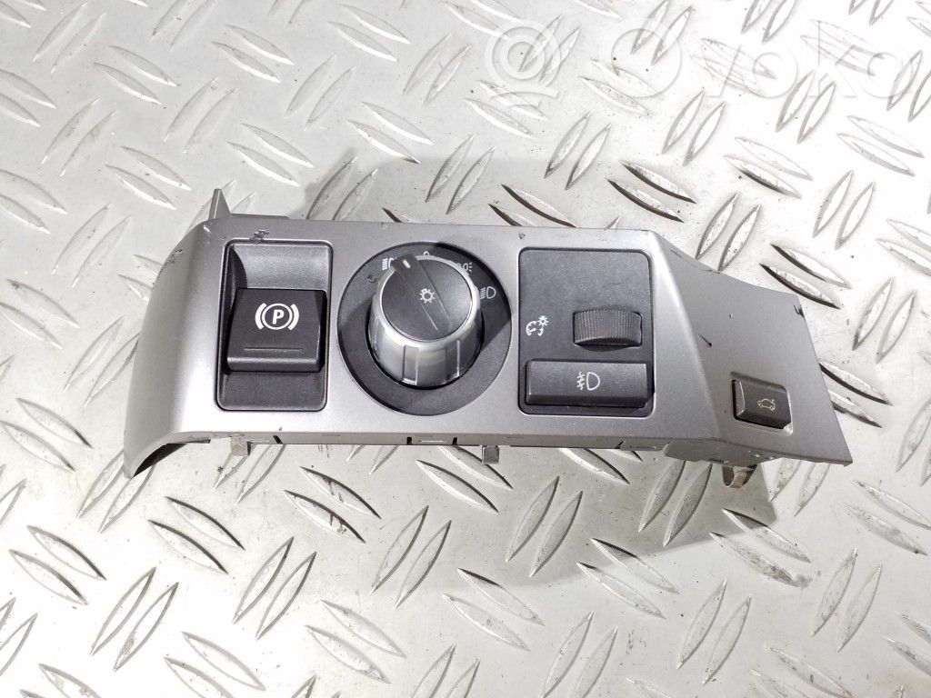 BMW 7 E65 E66 Przełącznik świateł 