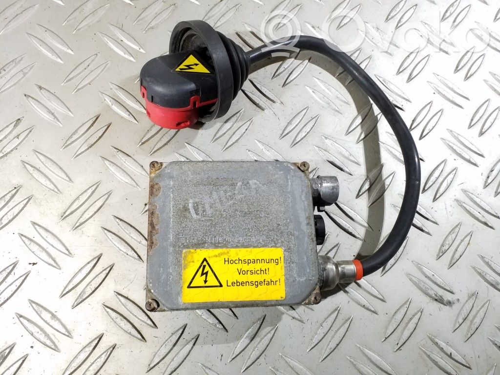 Audi A6 S6 C5 4B Light module LCM 