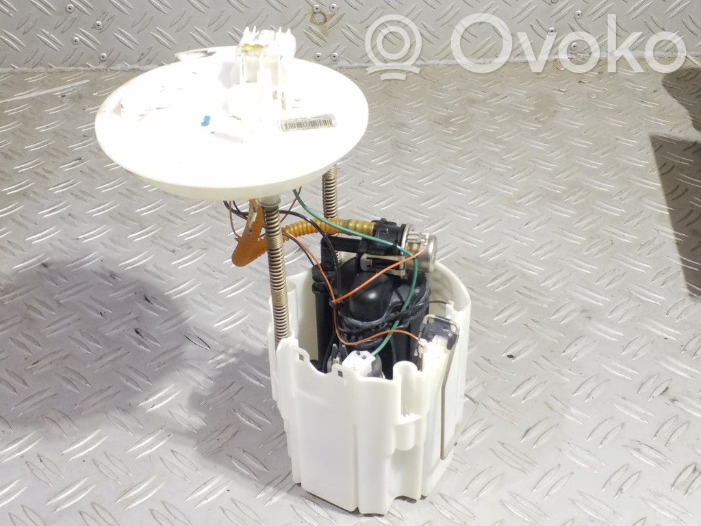 Opel Astra J Fuel injection high pressure pump 