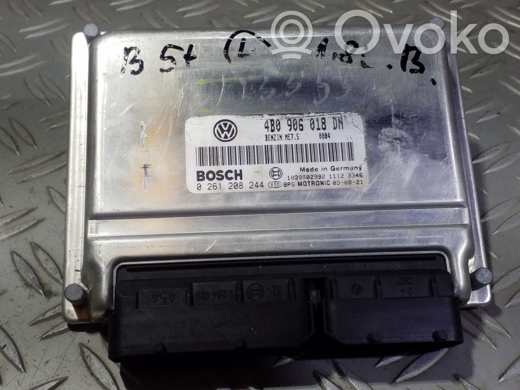 Volkswagen PASSAT B5.5 Engine control unit/module ECU 