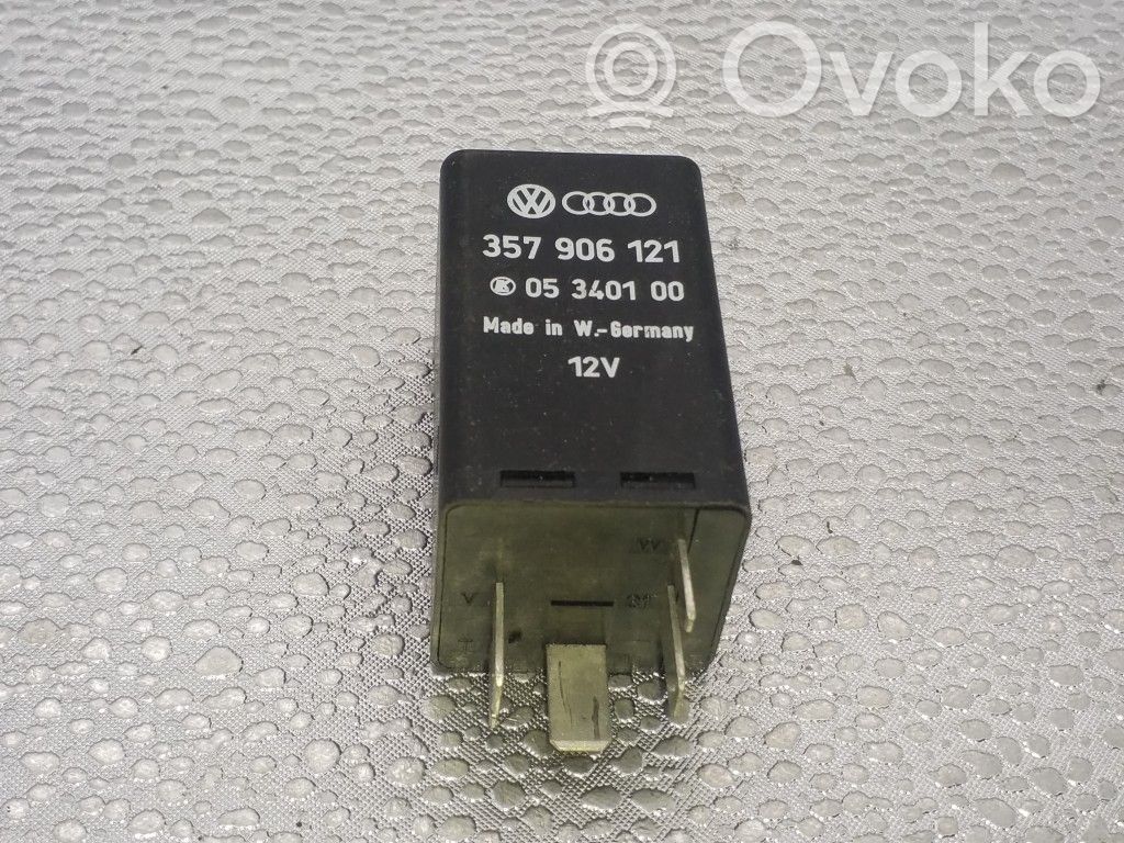 Volkswagen PASSAT B4 Muu rele 