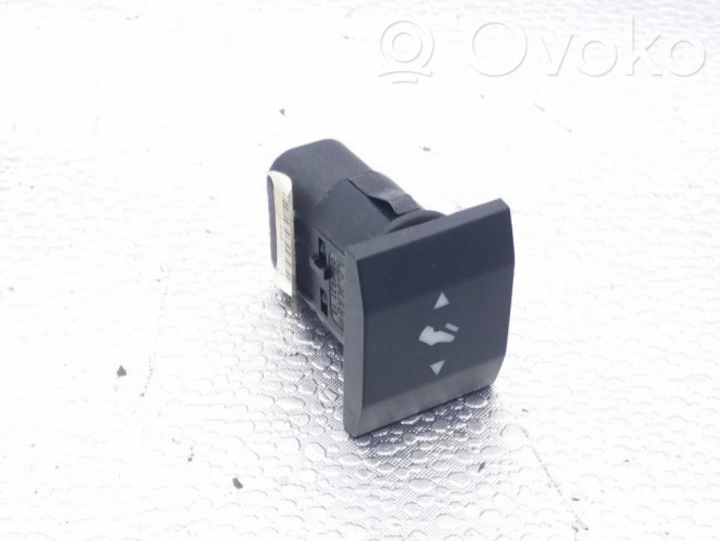 Seat control switch   7L2T14B494ABW,03163115