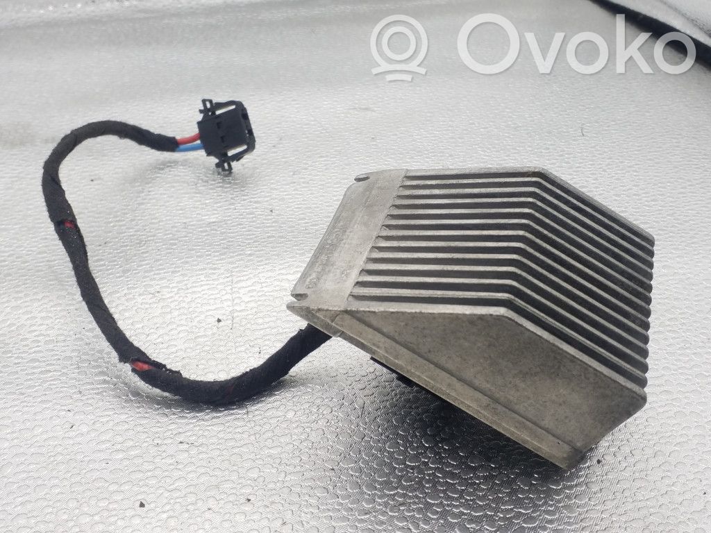 Skoda Fabia Mk2 (5J) Mazā radiatora ventilatora reostats 