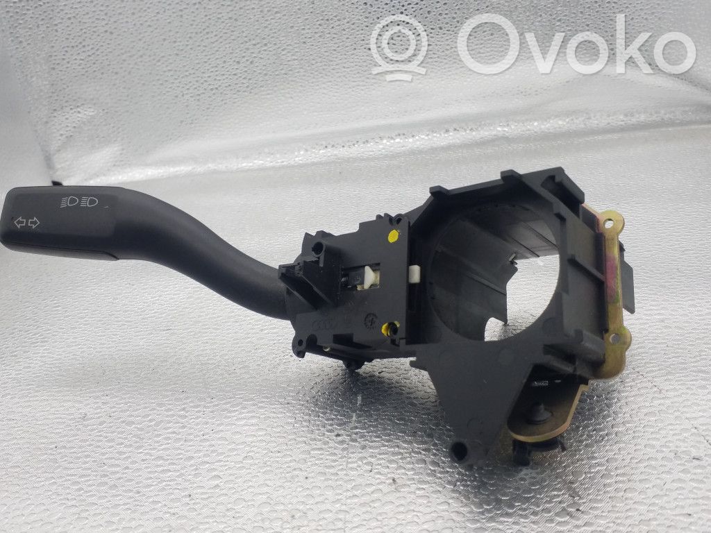 Audi Q7 4L Indicator stalk 