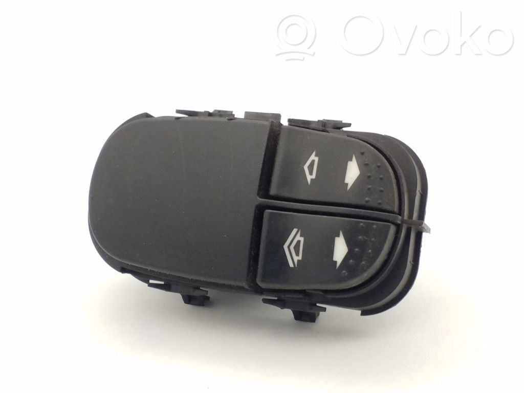 Ford Focus Electric window control switch 