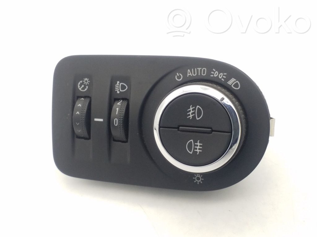 Opel Corsa D Light switch 