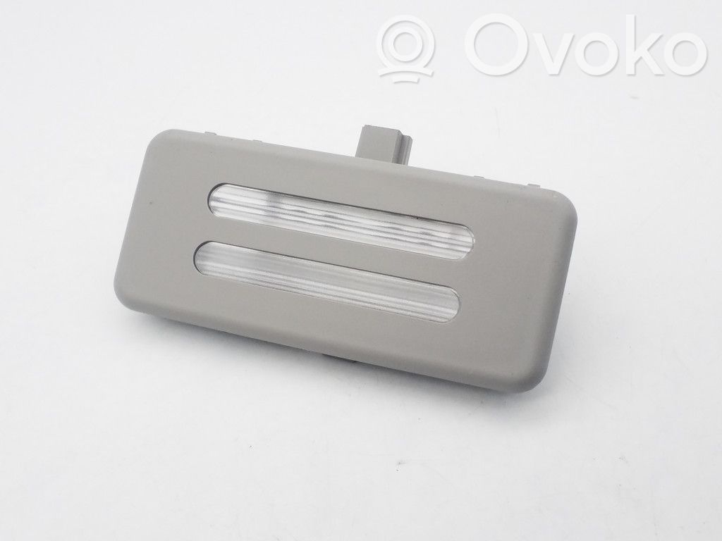 BMW 5 E60 E61 Luz del asiento trasero 