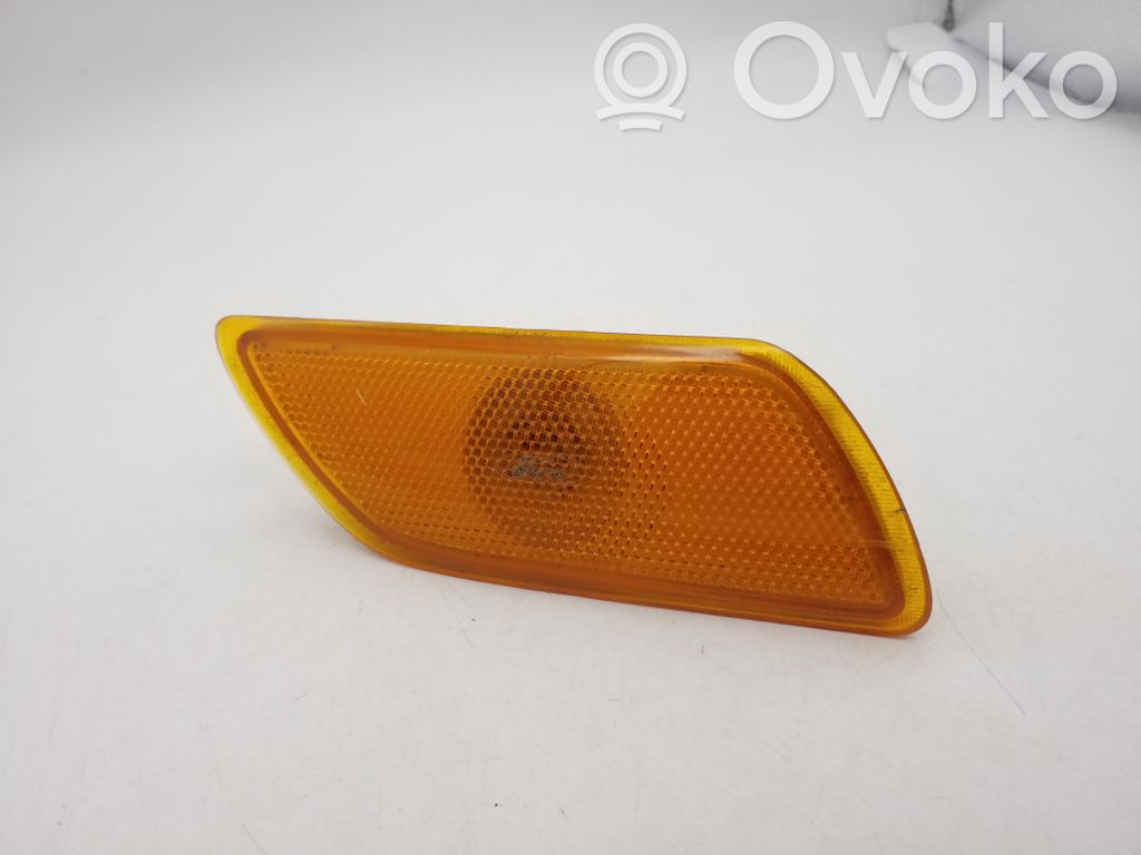 Etusuuntavilkku   XS4115A456A