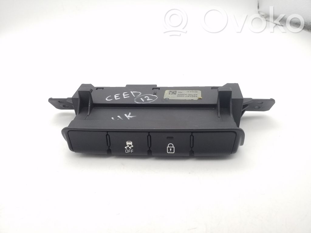 KIA Ceed Traction control (ASR) switch 