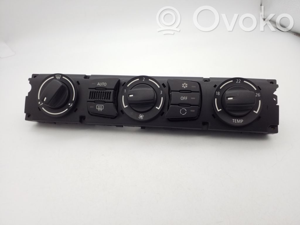 BMW 5 E60 E61 Climate control unit 