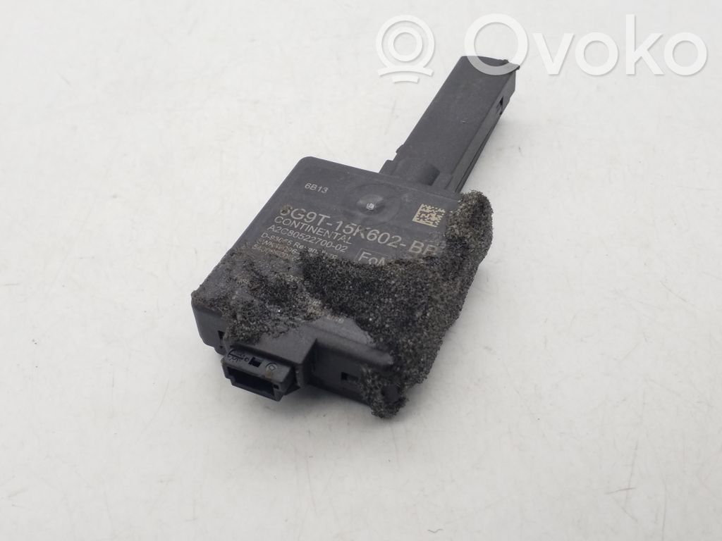 Ford Focus Antenna control unit 