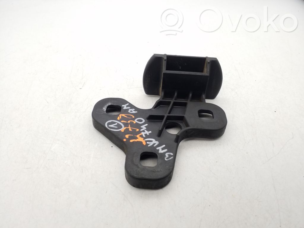 BMW 7 E38 Front bumper mounting bracket 
