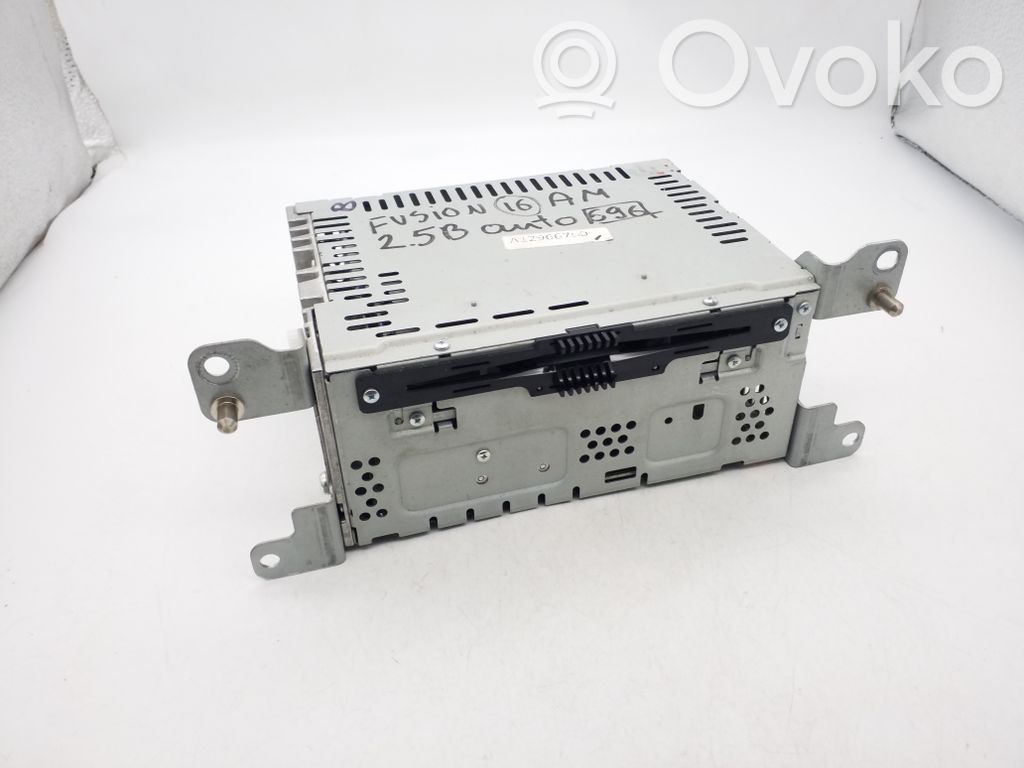 Panel / Radioodtwarzacz CD/DVD/GPS   FS7T19C107YA