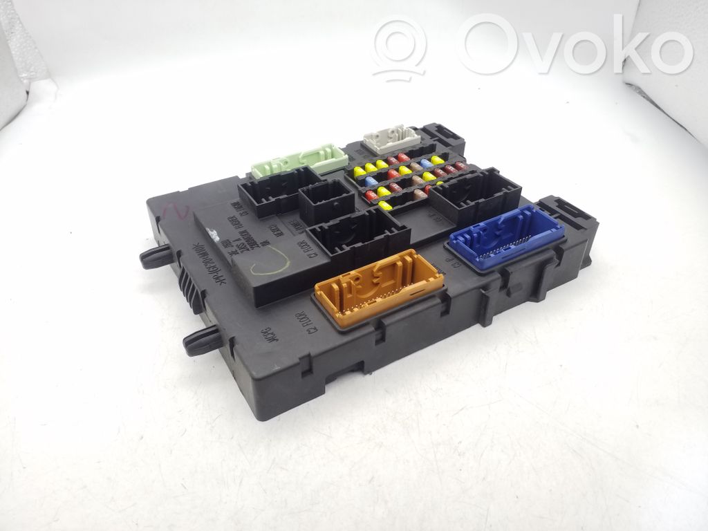 Ford Focus Unité de contrôle à bord d'alimentation 