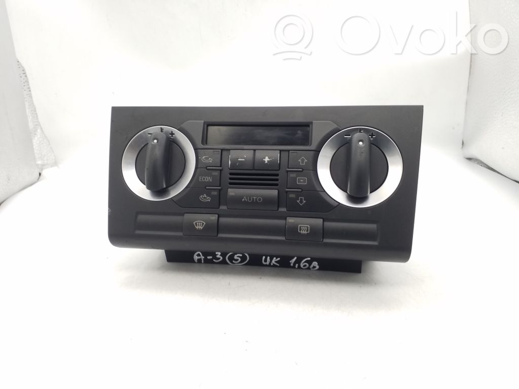 Audi A3 S3 8P Panel klimatyzacji 
