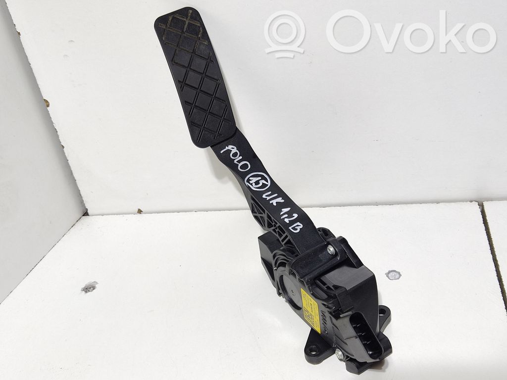 Volkswagen Polo V 6R Accelerator throttle pedal 