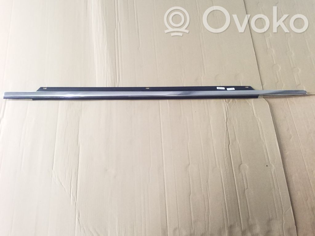 Audi Q7 4L Ornament geam ușă față 