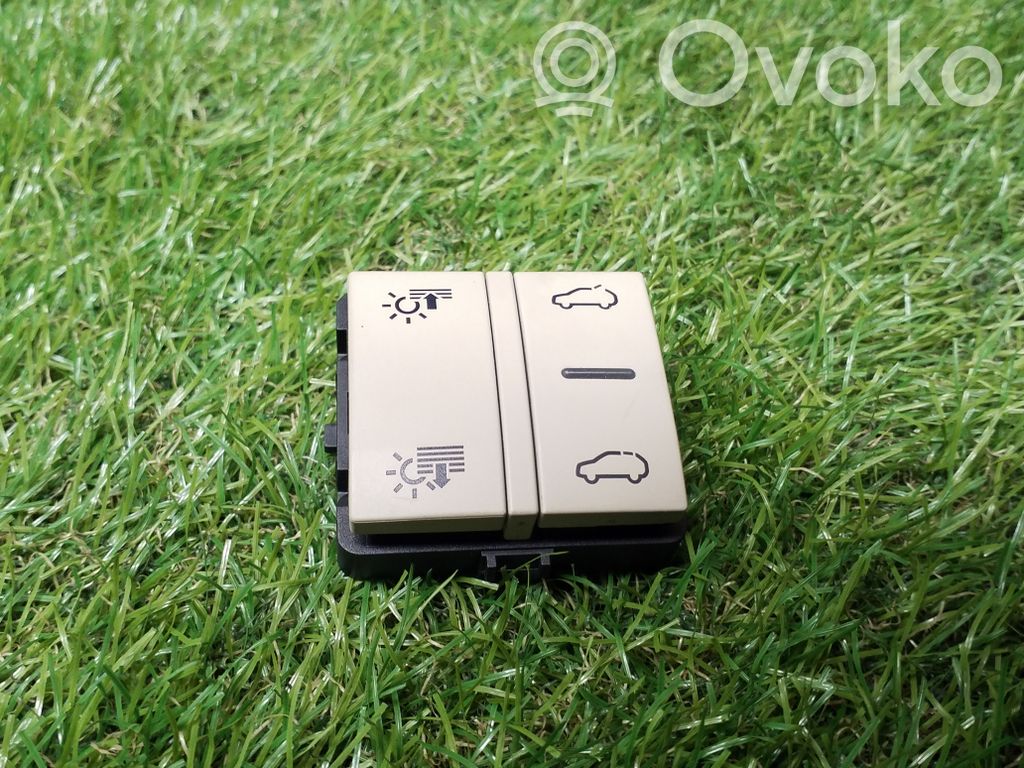 Audi Q7 4L Sunroof switch 