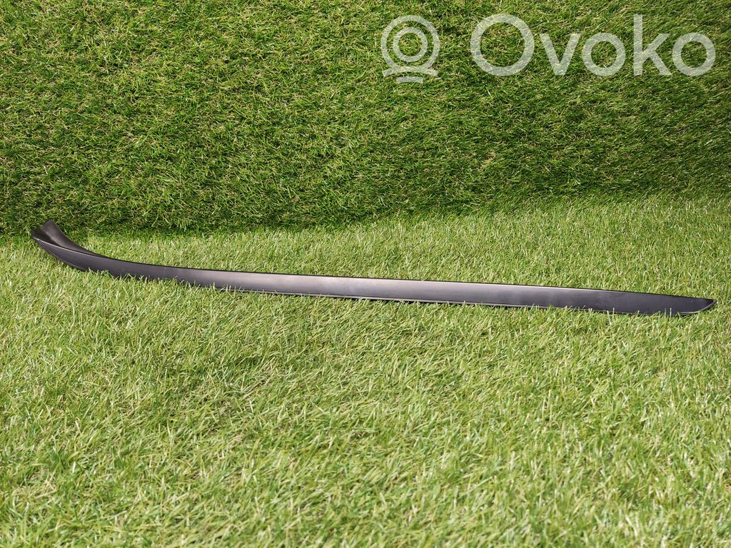 BMW 3 E90 E91 Windshield trim 