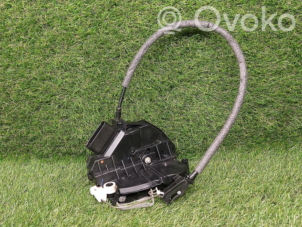 Ford Focus Front door lock 