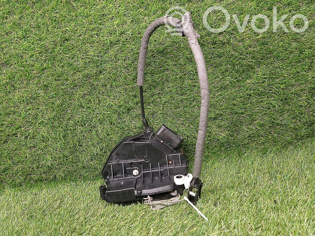 Ford Focus Front door lock 