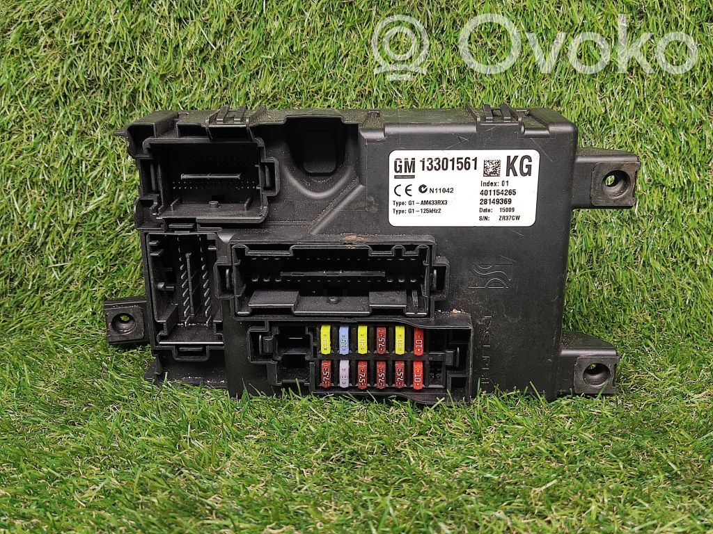 Opel Corsa D Power management control unit 