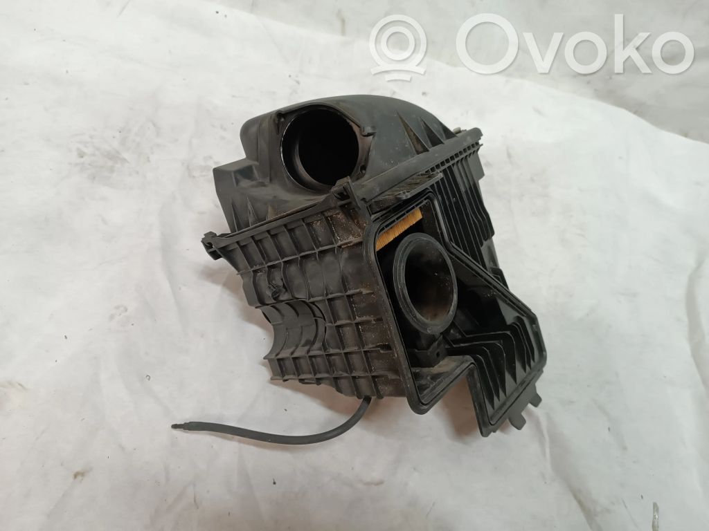 BMW 7 E65 E66 Scatola del filtro dell’aria 
