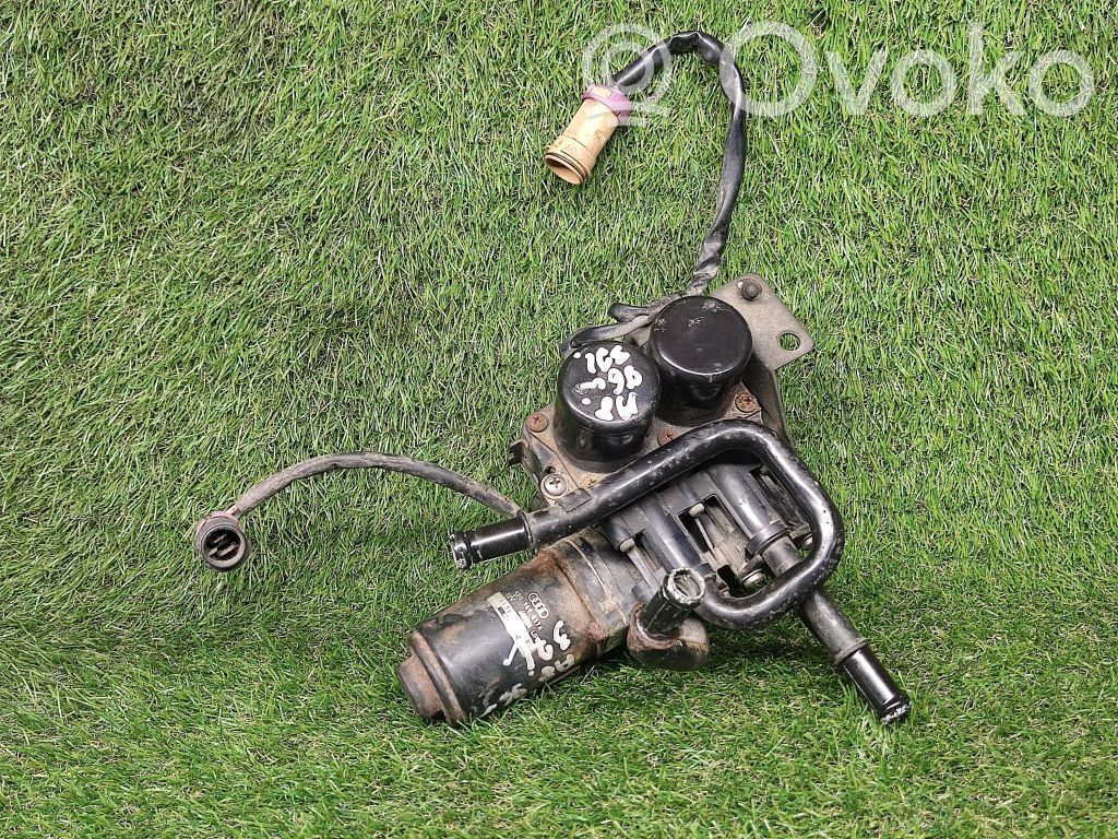 Audi A8 S8 D2 4D Coolant heater control valve 