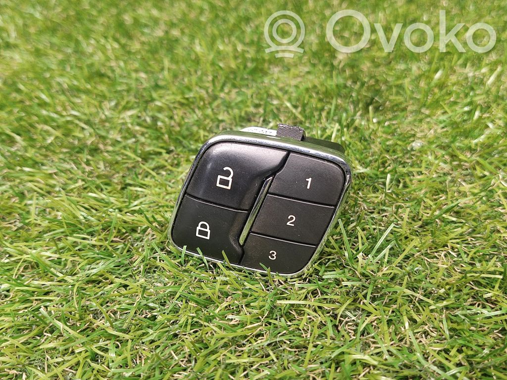 Ford Escape III Central locking switch button 