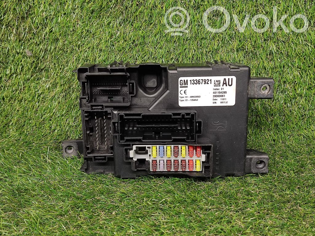 Opel Corsa D Power management control unit 