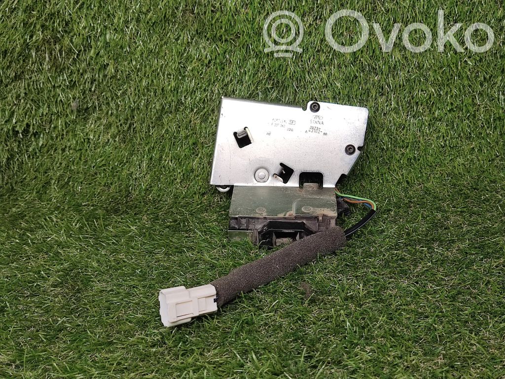 Ford Mondeo Mk III Tailgate/trunk/boot lock/catch/latch 