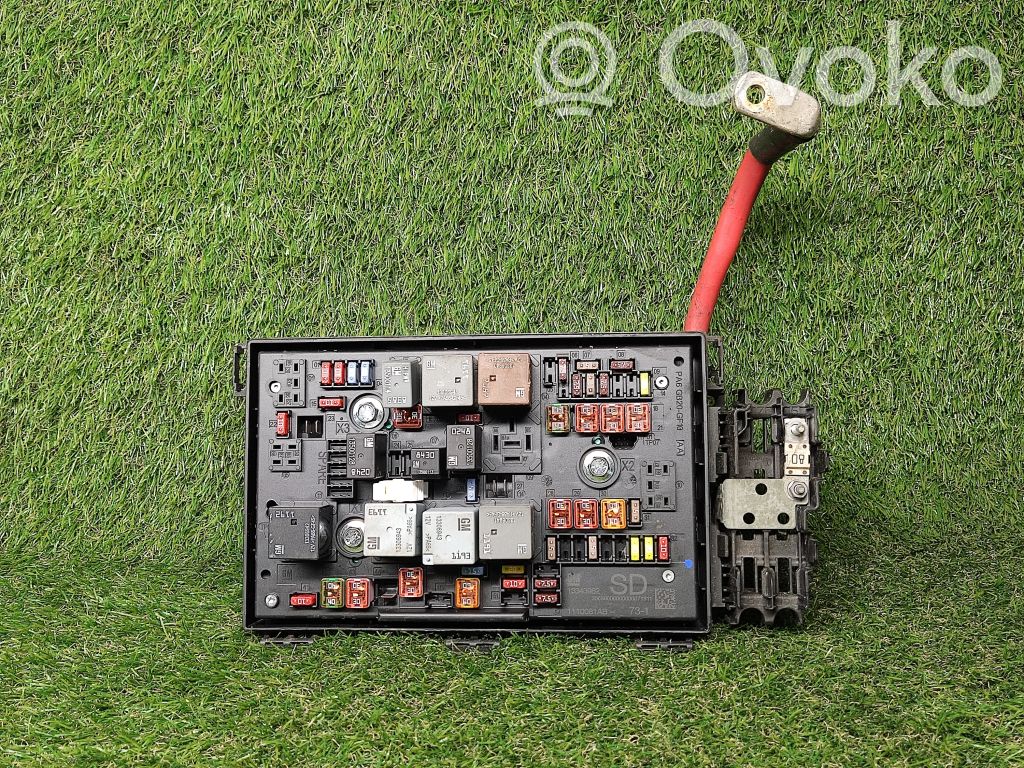 Opel Astra J Power management control unit 