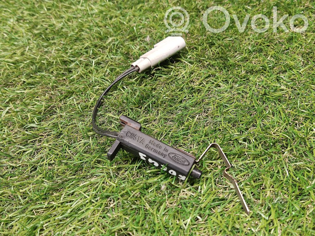 Außentemperatursensor   93BB10K936AA