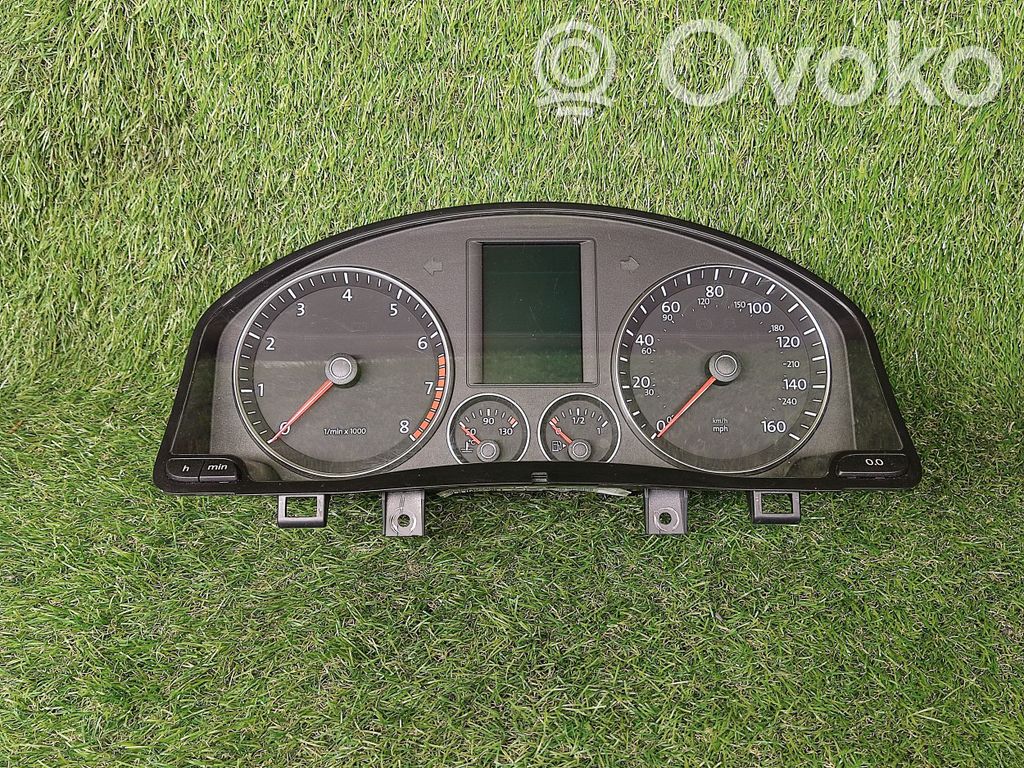Volkswagen Scirocco Speedometer (instrument cluster) 