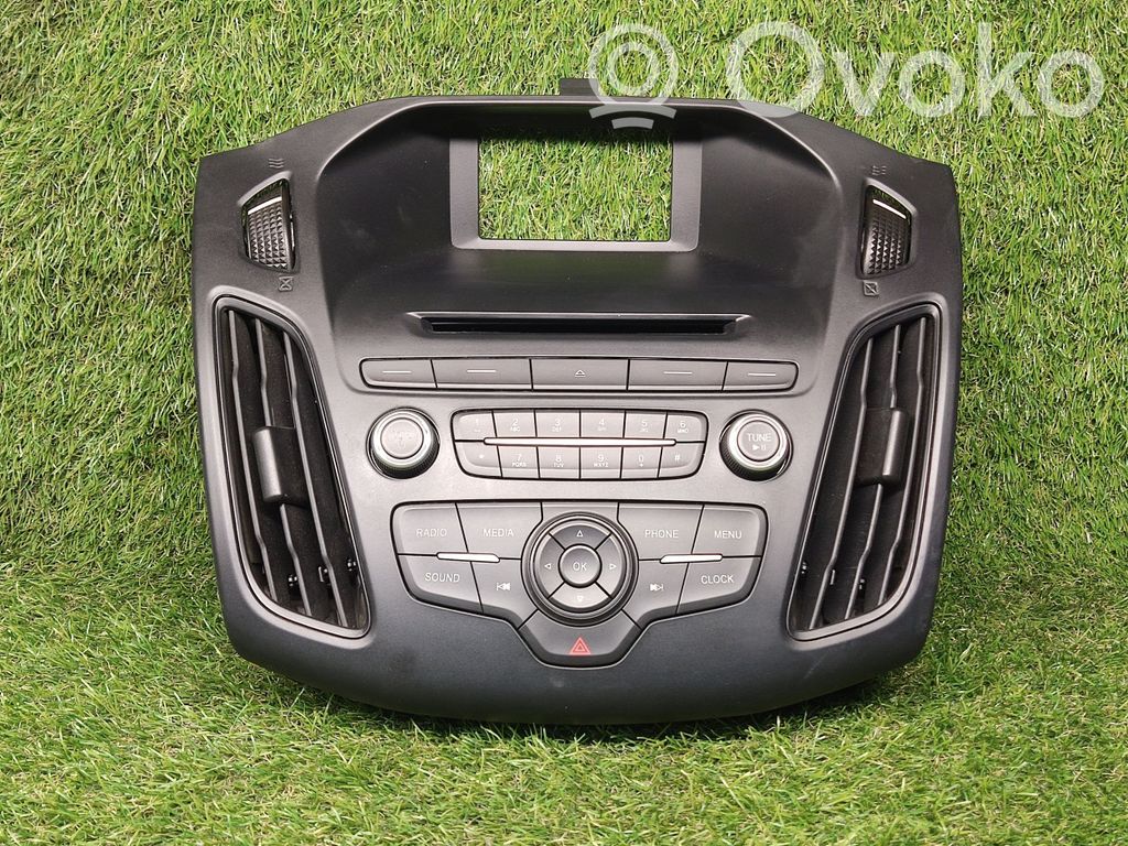 Ford Focus Radio/CD/DVD/GPS head unit 