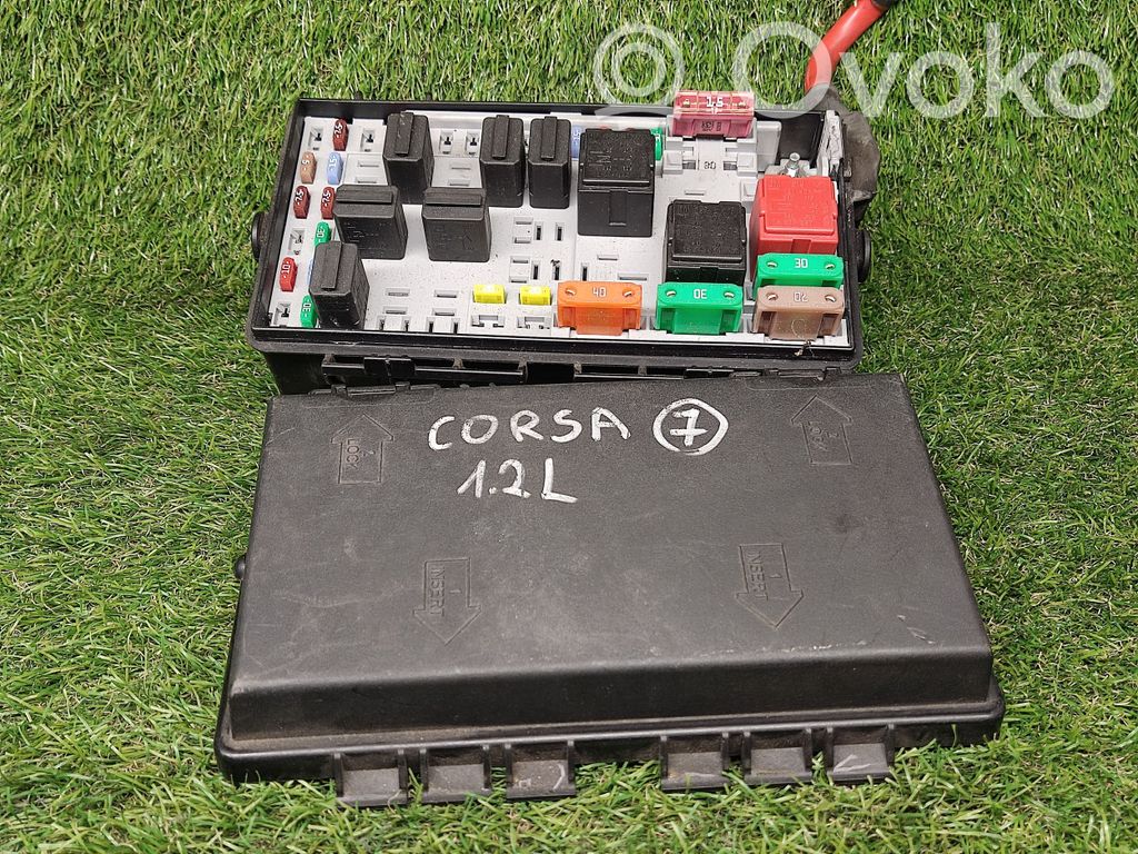 Opel Corsa D Power management control unit 