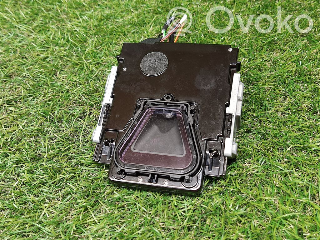 Audi Q7 4M Windshield/windscreen camera 