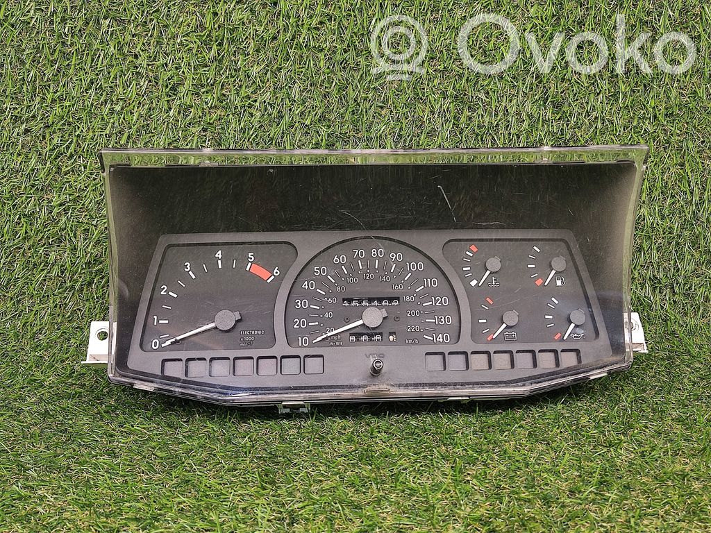 Opel Frontera B Speedometer (instrument cluster) 
