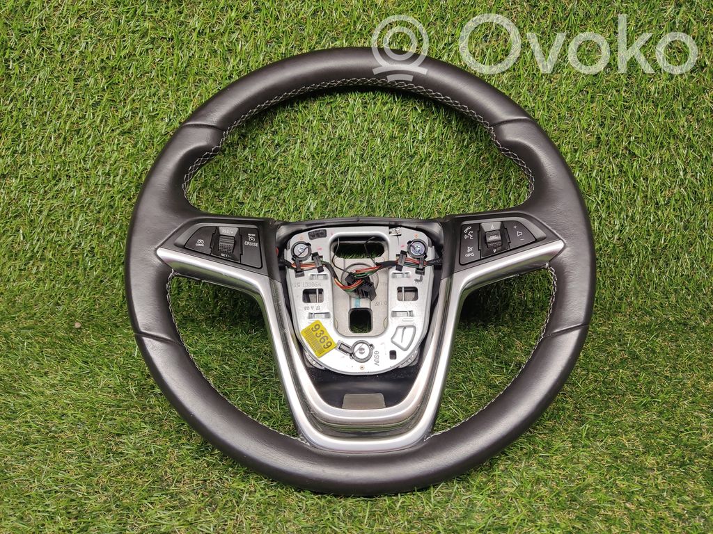 Buick Encore I Stūre 
