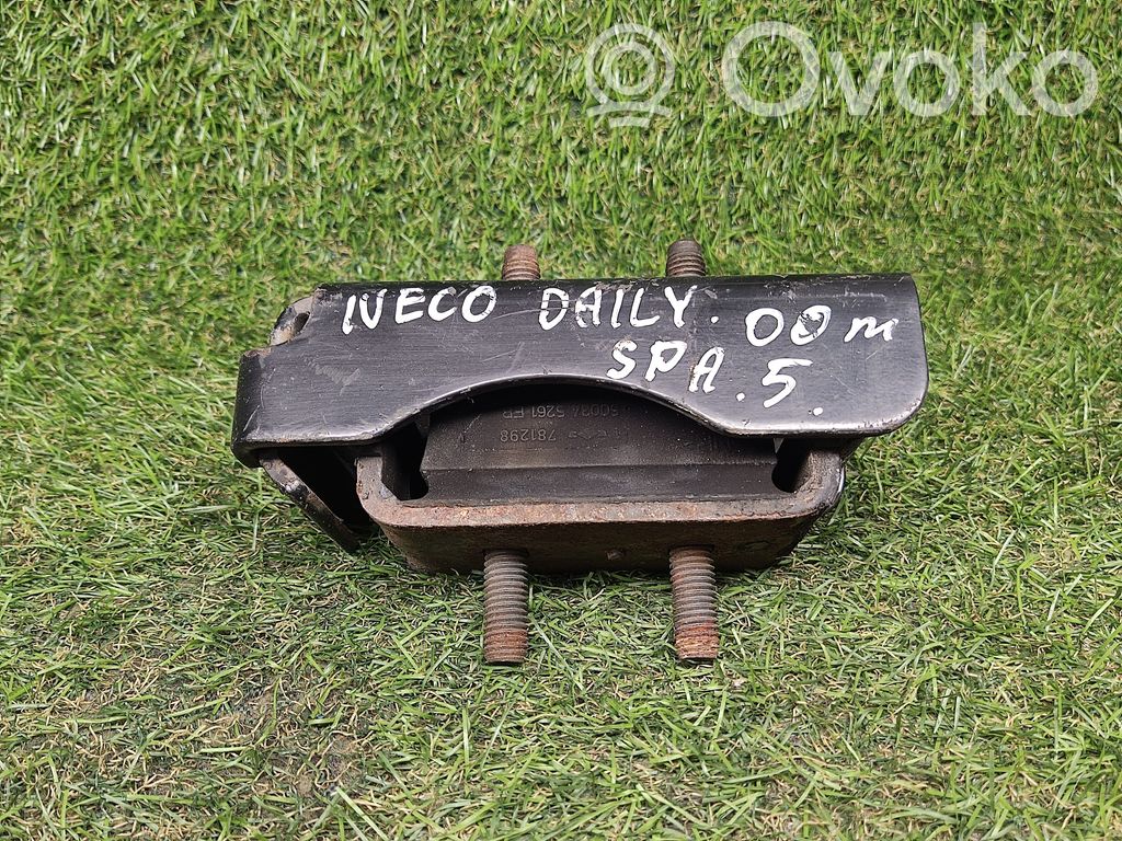 Iveco Daily 35 - 40.10 Engine mount bracket 