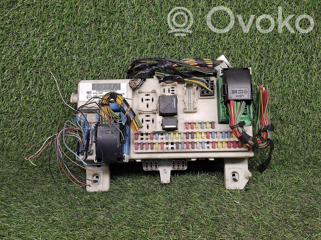Ford Focus Power management control unit 