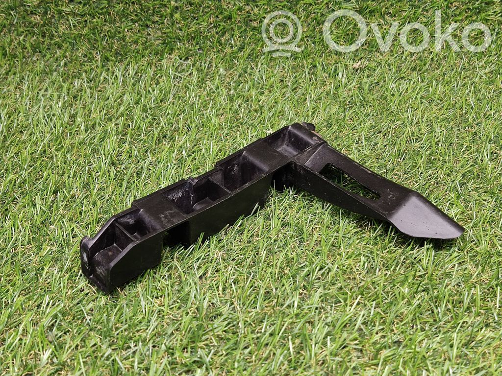 Audi TT TTS Mk2 Front bumper mounting bracket 