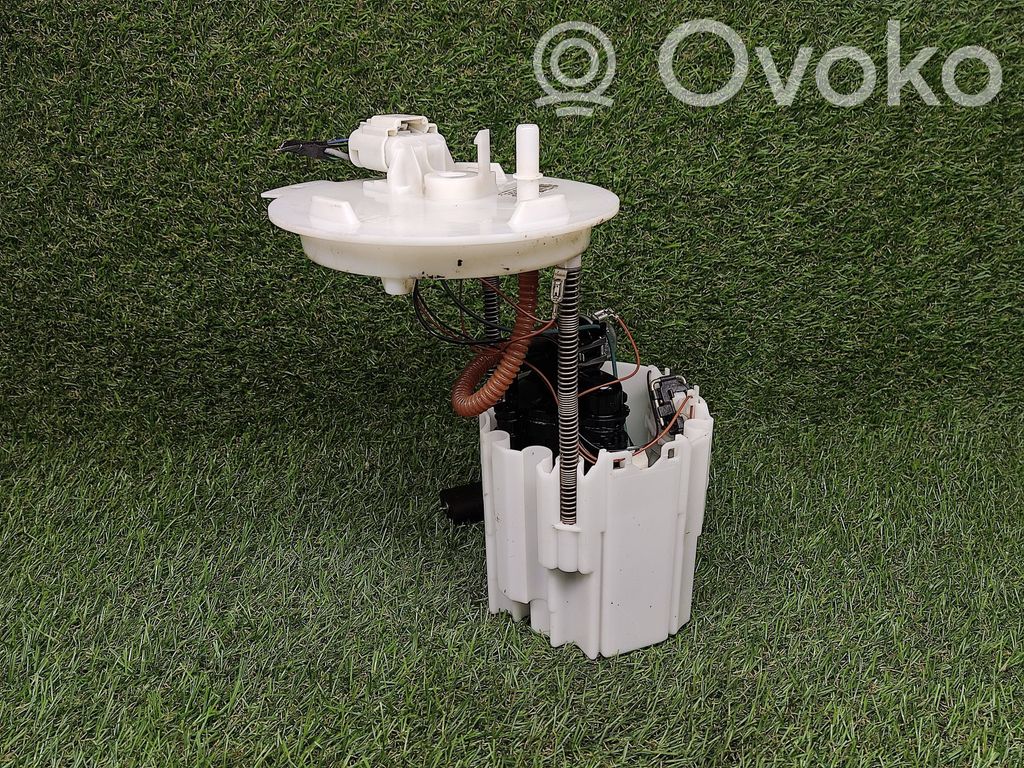 Opel Astra J In-tank fuel pump 