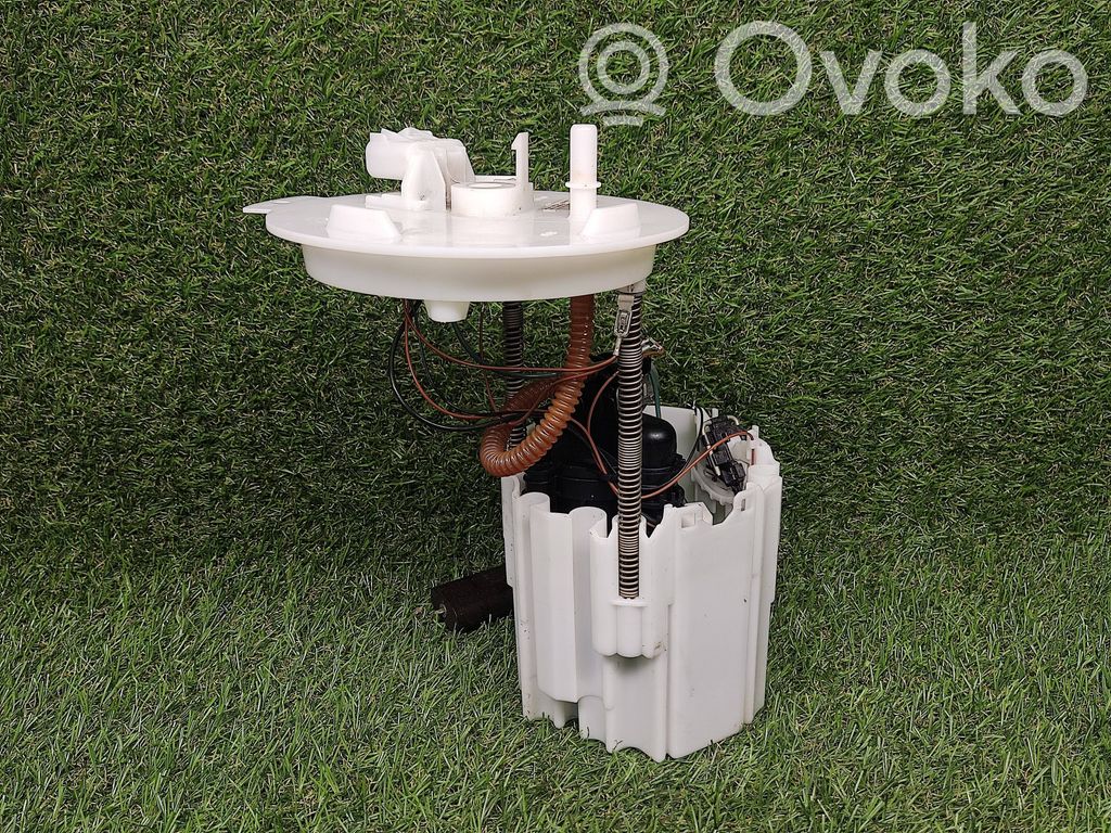 Opel Astra J In-tank fuel pump 
