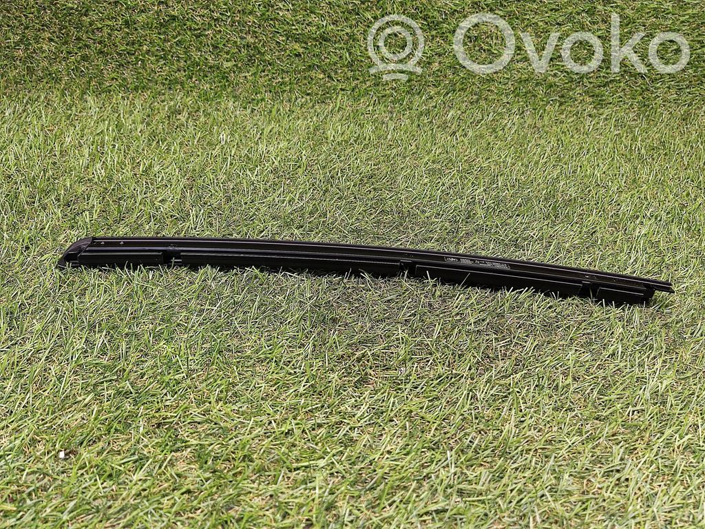 BMW 7 E65 E66 Rear door windshield rail 