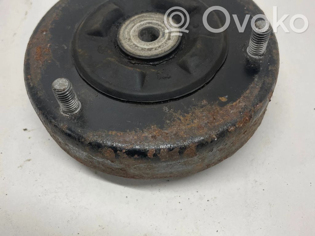 BMW 5 E39 Coil spring mount 